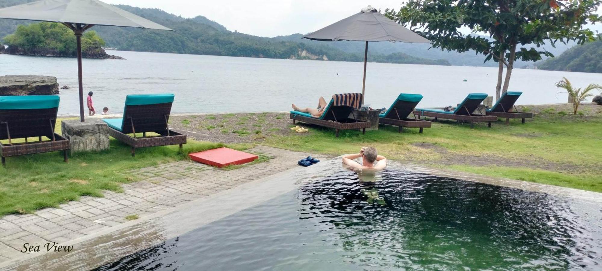 Cocotinos Lembeh A Boutique Dive Lodge Bitung Εξωτερικό φωτογραφία